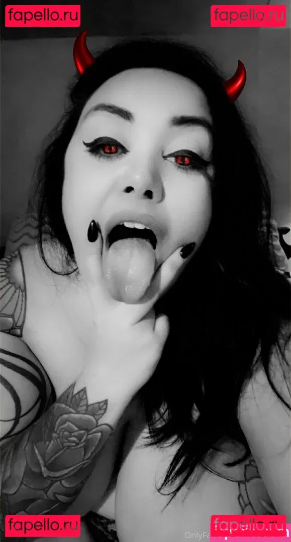 ravenbadini Onlyfans Photo Gallery 