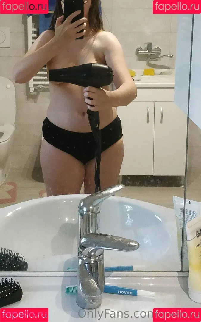 ilyae Onlyfans Photo Gallery 