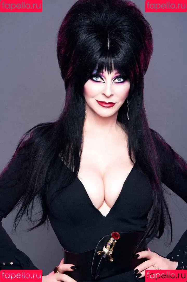 Cassandra Peterson Onlyfans Photo Gallery 