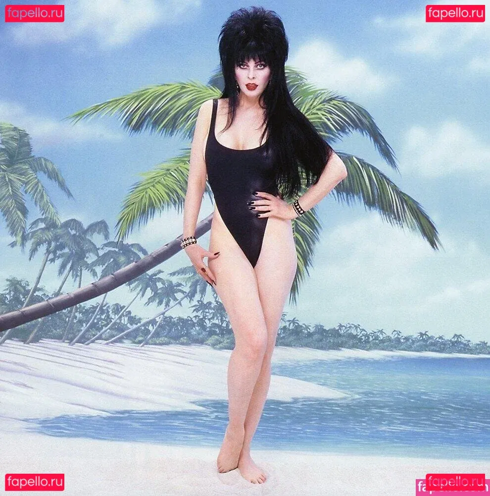 Cassandra Peterson Onlyfans Photo Gallery 