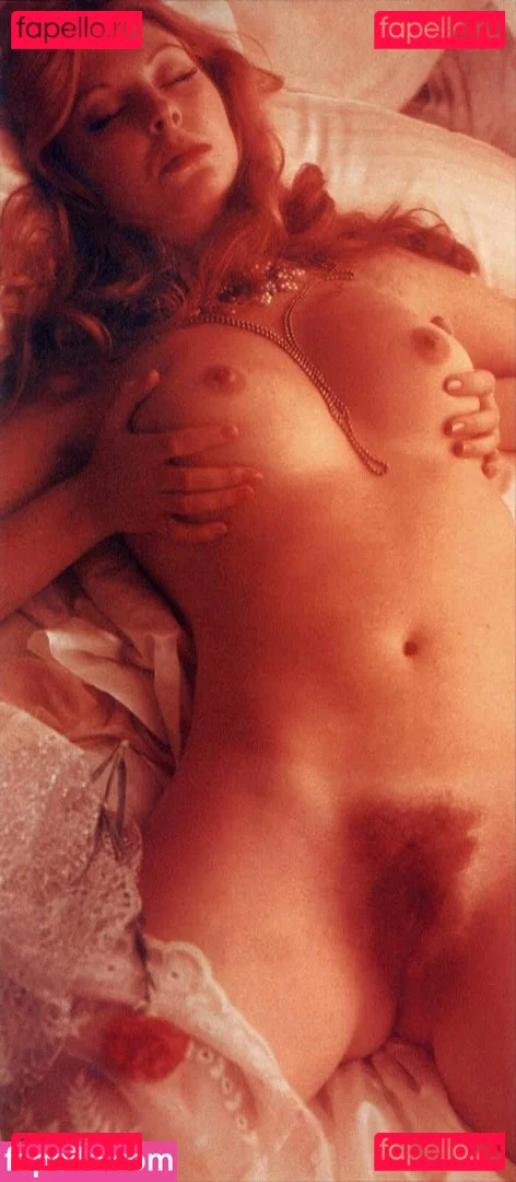 Cassandra Peterson Onlyfans Photo Gallery 