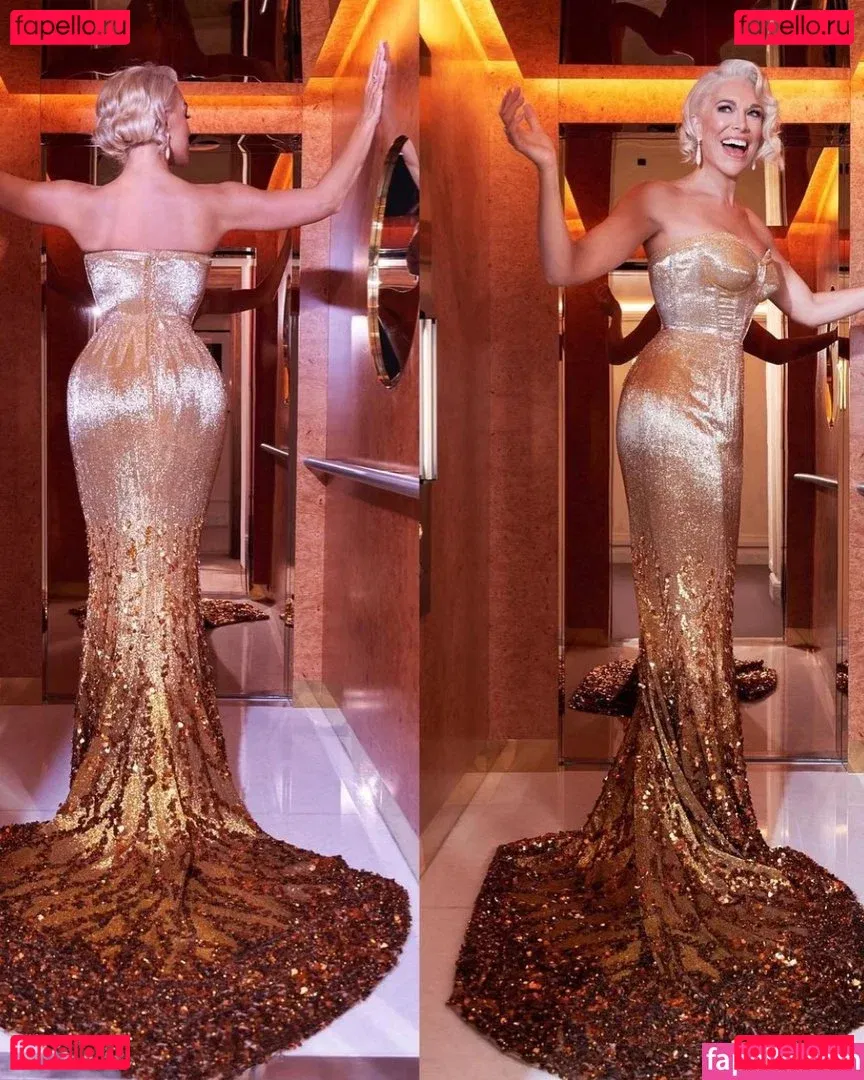 Hannah Waddingham Onlyfans Photo Gallery 