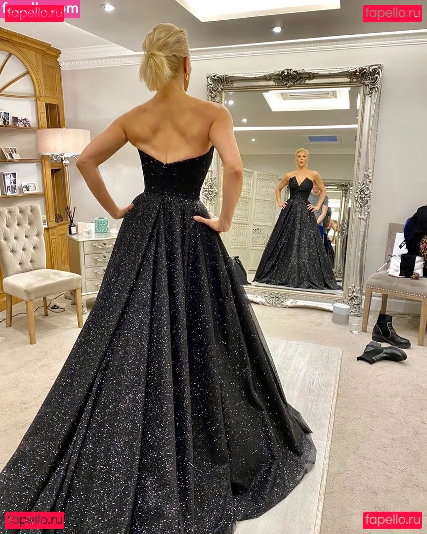 Hannah Waddingham Onlyfans Photo Gallery 