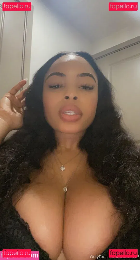 Bisirific123 Onlyfans Photo Gallery 