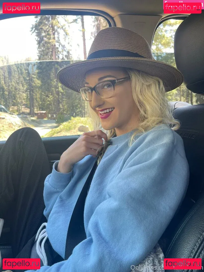 tallielorain Onlyfans Photo Gallery 