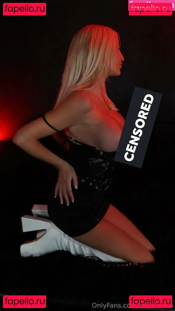 tallielorain Onlyfans Photo Gallery 