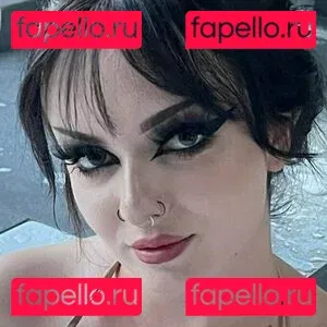 nikkibitez Onlyfans Photo Gallery 