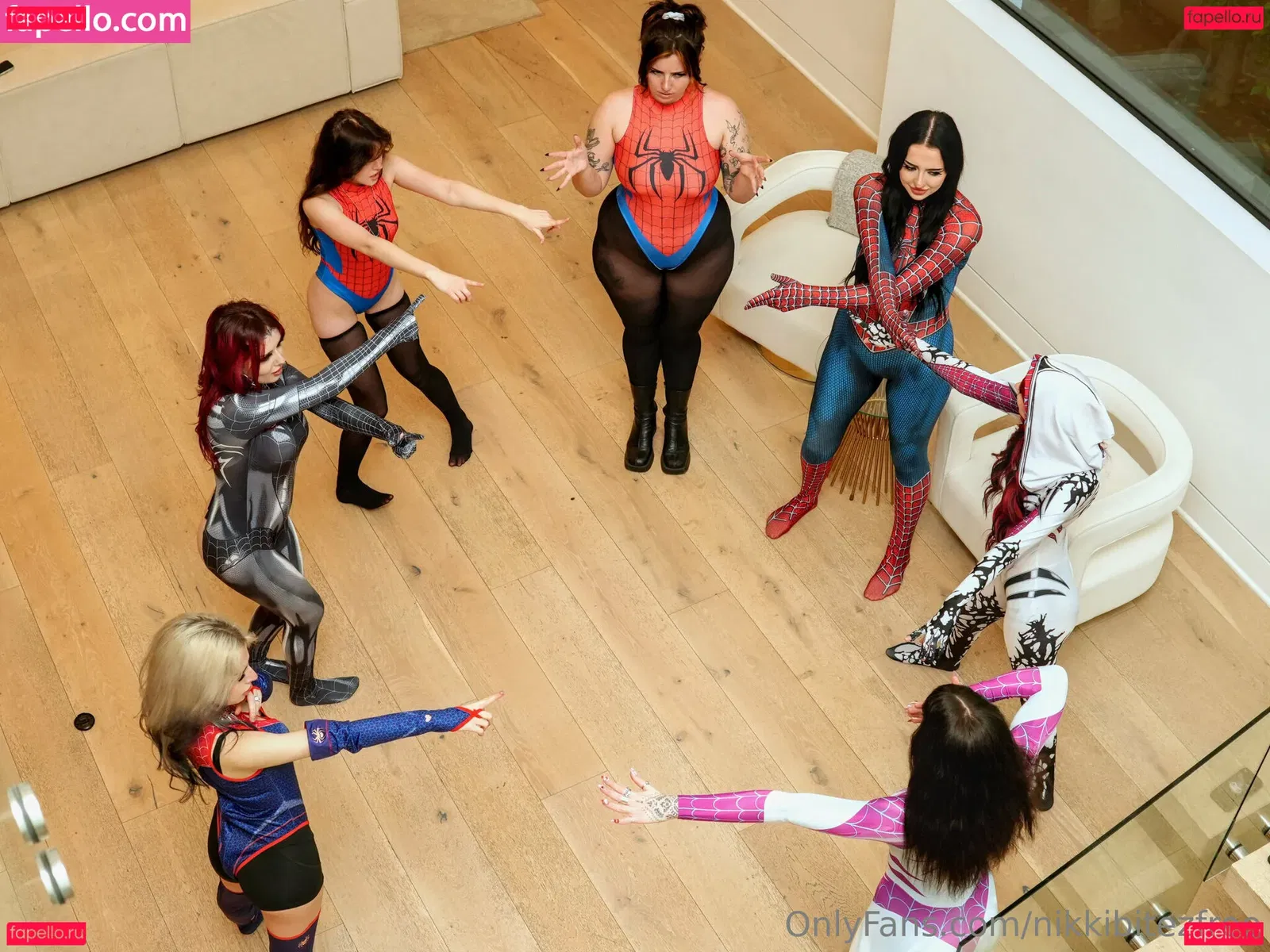 nikkibitez Onlyfans Photo Gallery 