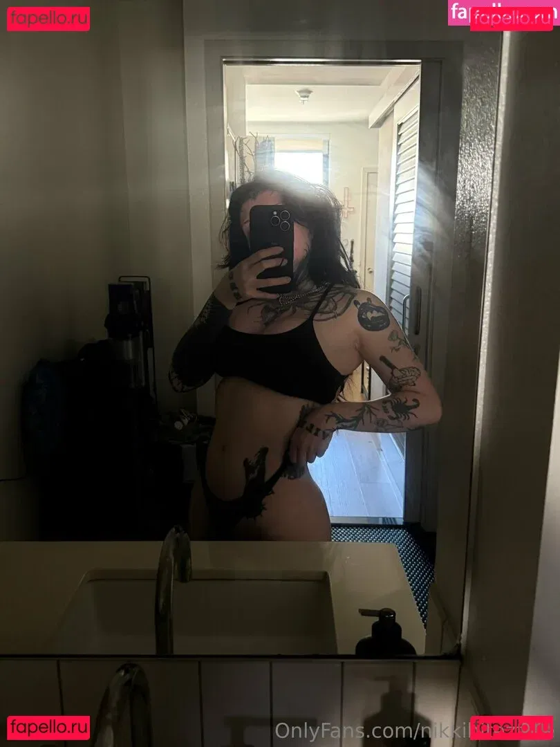 nikkibitez Onlyfans Photo Gallery 