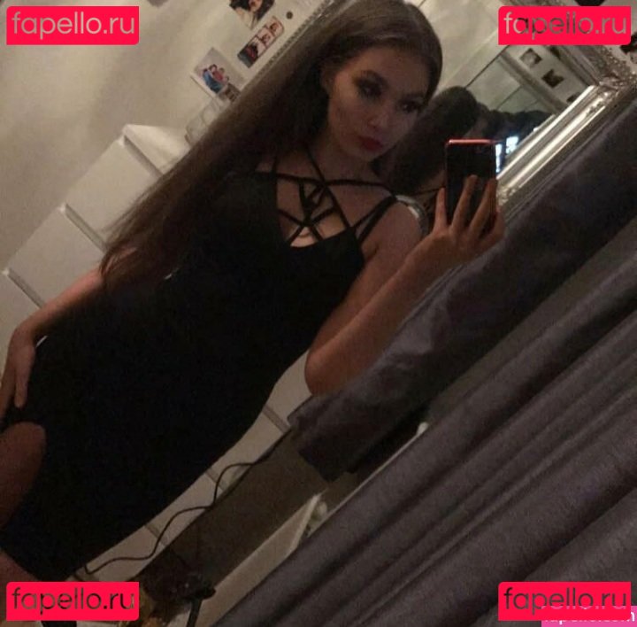 Elise Clayton Nude Onlyfans Photo 45
