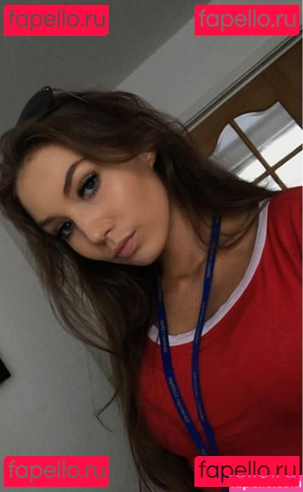 Elise Clayton Nude Onlyfans Photo 32