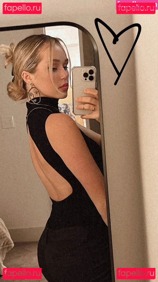 Brec Bassinger Onlyfans Photo Gallery 