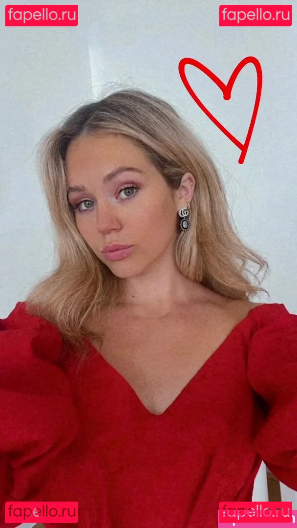 Brec Bassinger Onlyfans Photo Gallery 