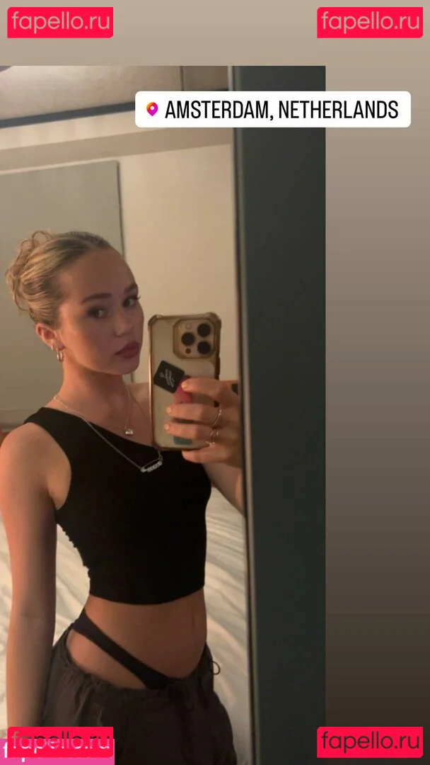 Brec Bassinger Onlyfans Photo Gallery 