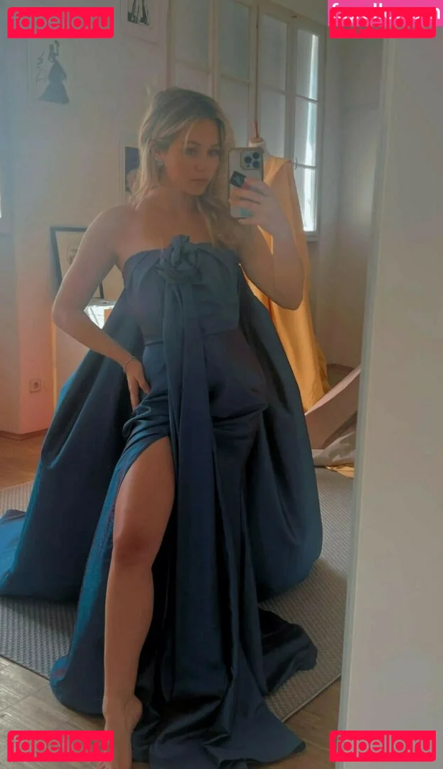 Brec Bassinger Onlyfans Photo Gallery 