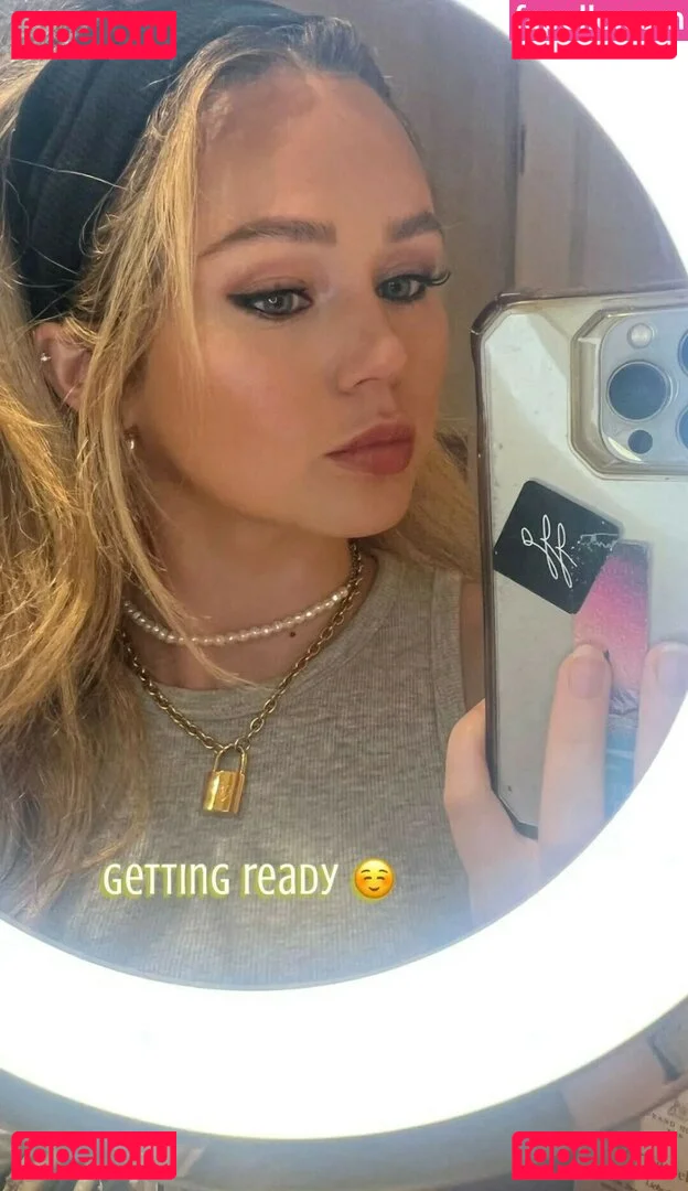 Brec Bassinger Onlyfans Photo Gallery 