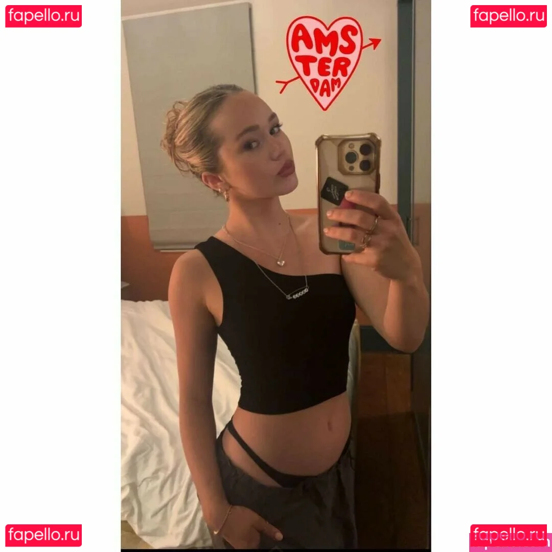 Brec Bassinger Onlyfans Photo Gallery 