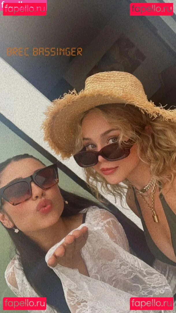 Brec Bassinger Onlyfans Photo Gallery 