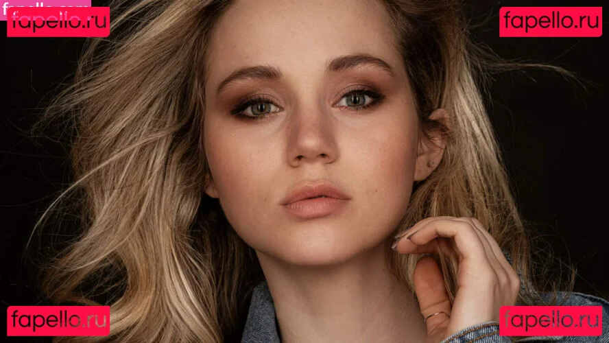 Brec Bassinger Onlyfans Photo Gallery 