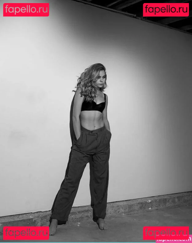 Brec Bassinger Onlyfans Photo Gallery 