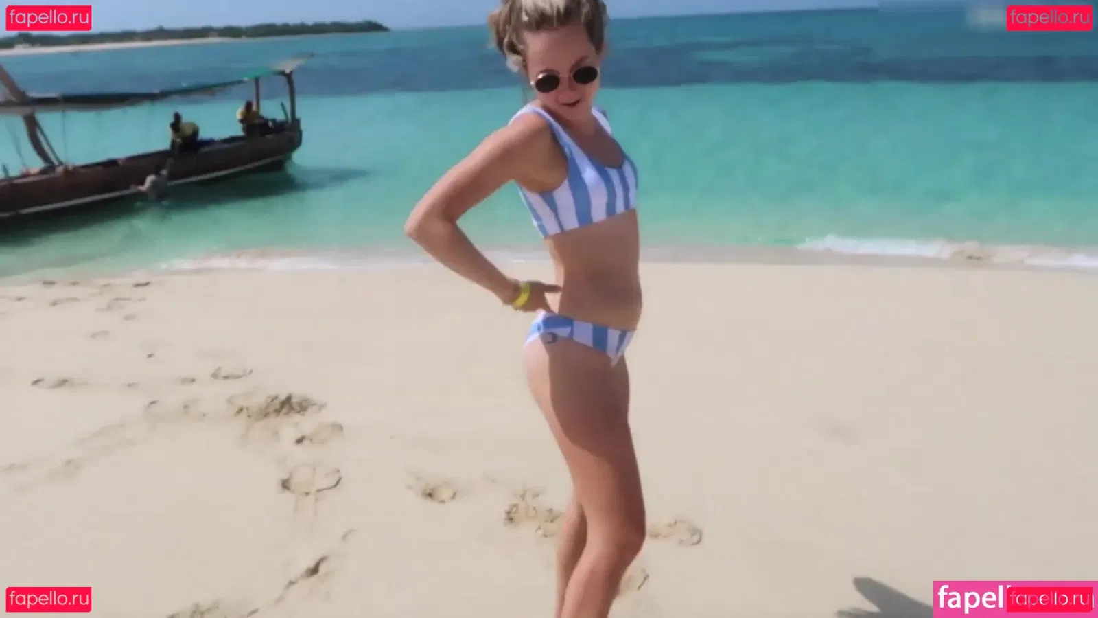 Brec Bassinger Onlyfans Photo Gallery 