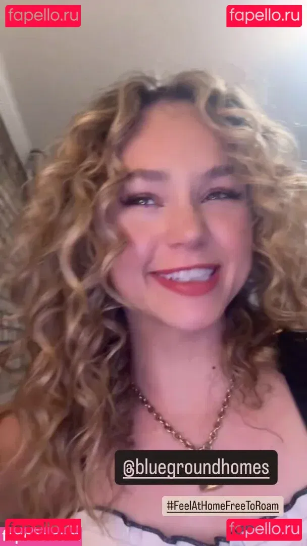 Brec Bassinger Onlyfans Photo Gallery 