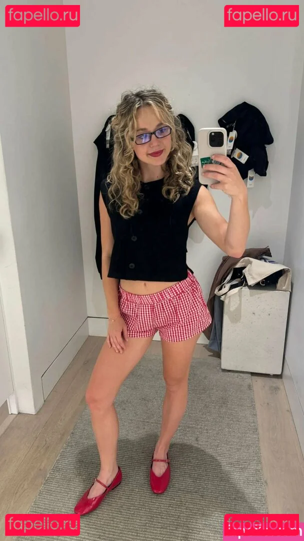 Brec Bassinger Onlyfans Photo Gallery 