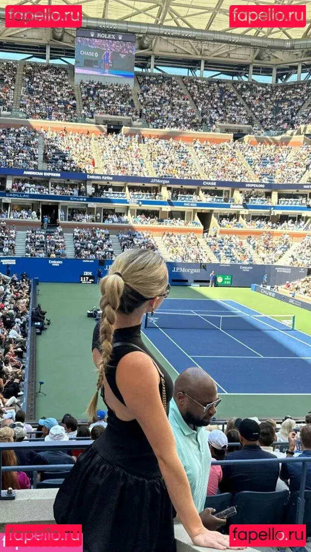 Brec Bassinger Onlyfans Photo Gallery 