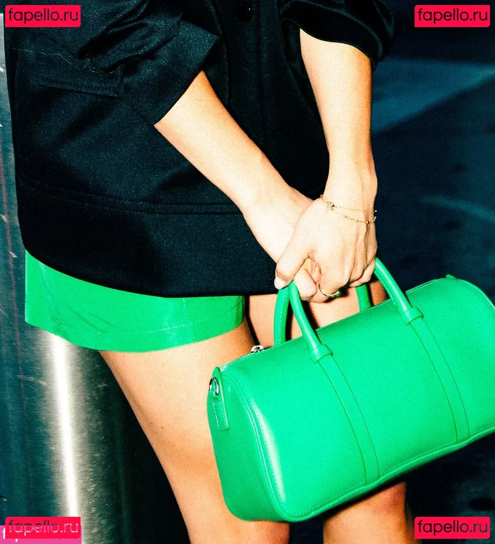 Brec Bassinger Onlyfans Photo Gallery 