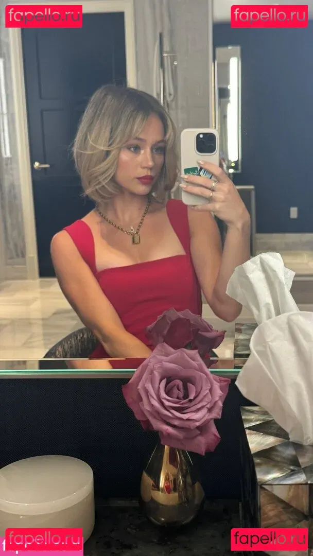 Brec Bassinger Onlyfans Photo Gallery 