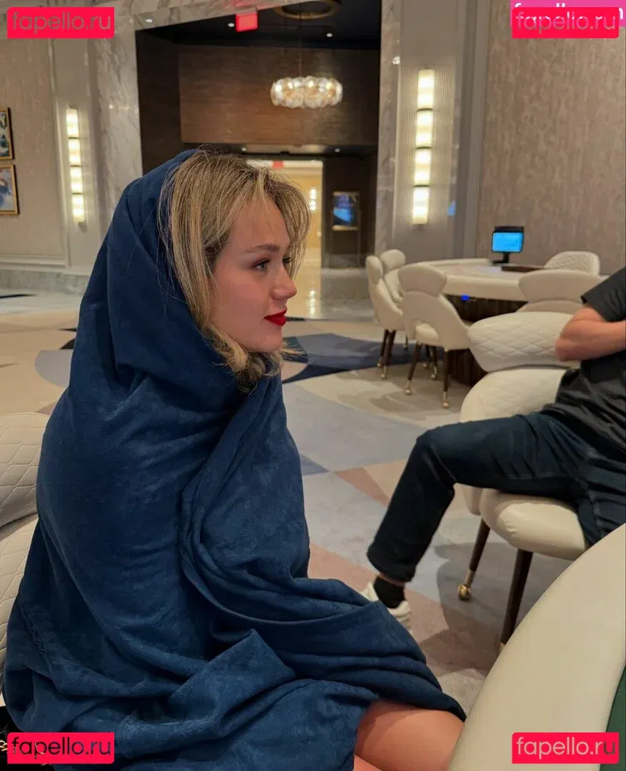 Brec Bassinger Onlyfans Photo Gallery 