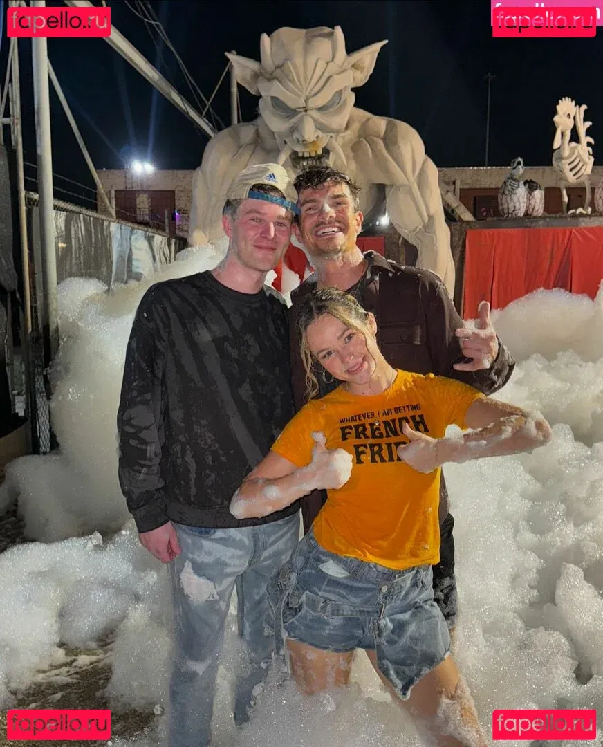 Brec Bassinger Onlyfans Photo Gallery 