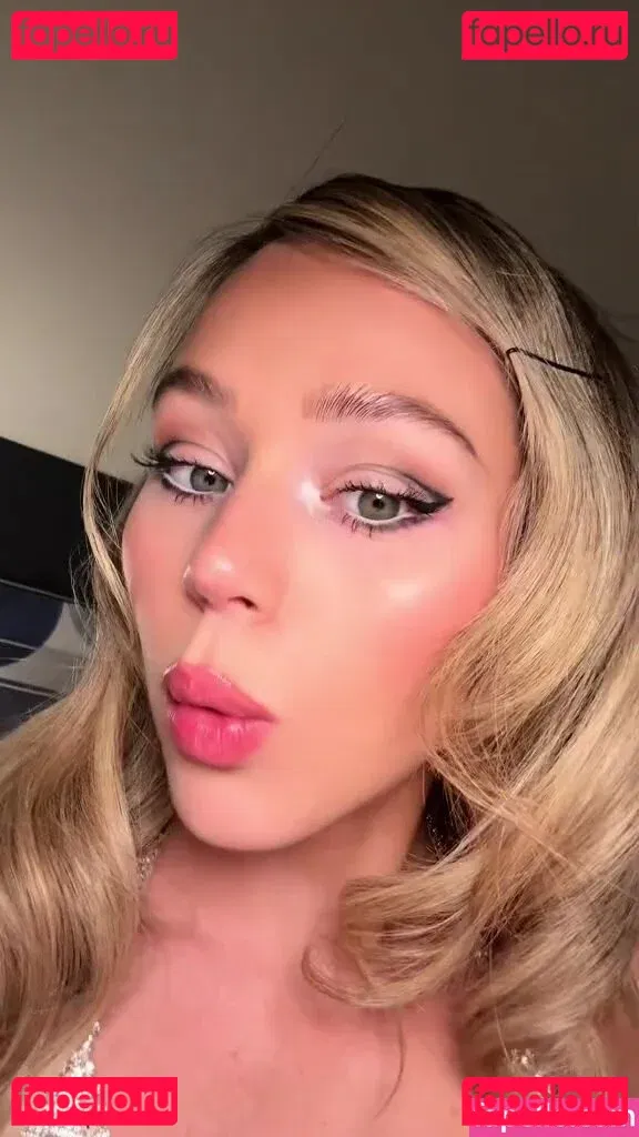 Brec Bassinger Onlyfans Photo Gallery 