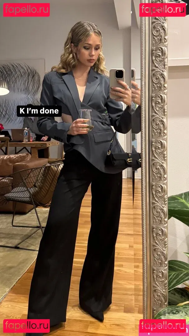 Brec Bassinger Onlyfans Photo Gallery 