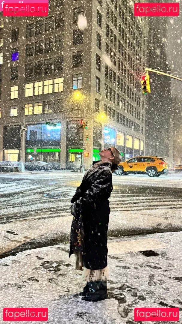 Brec Bassinger Onlyfans Photo Gallery 