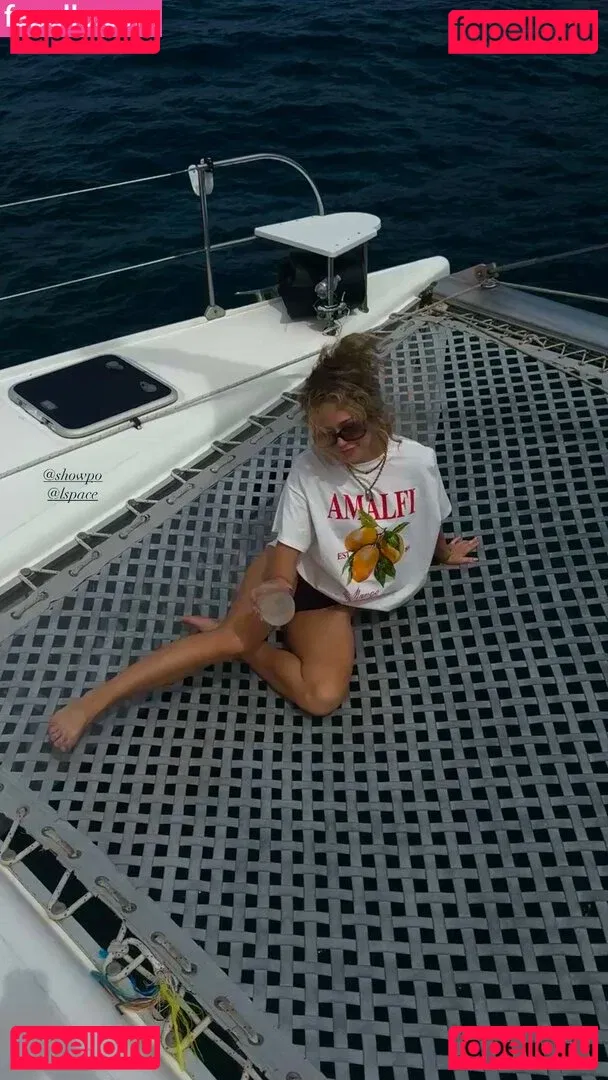 Brec Bassinger Onlyfans Photo Gallery 