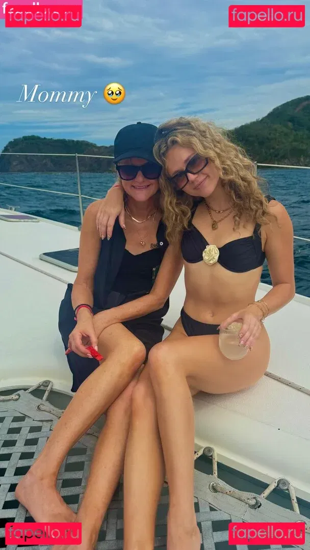 Brec Bassinger Onlyfans Photo Gallery 