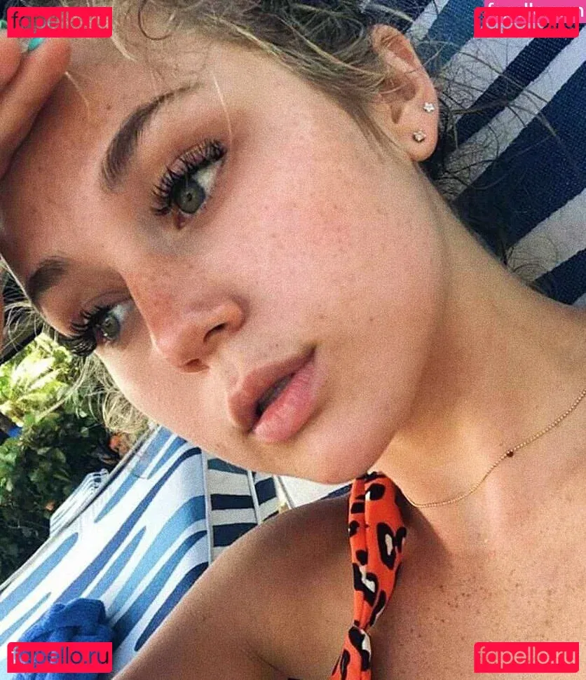 Brec Bassinger Onlyfans Photo Gallery 