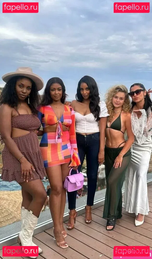 Brec Bassinger Onlyfans Photo Gallery 