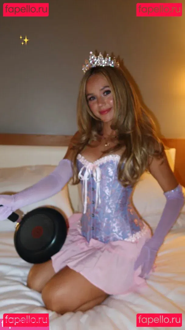 Brec Bassinger Onlyfans Photo Gallery 