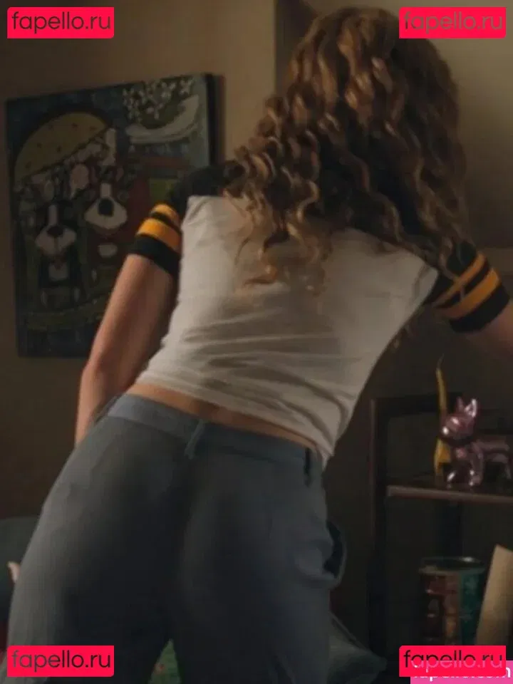 Brec Bassinger Onlyfans Photo Gallery 