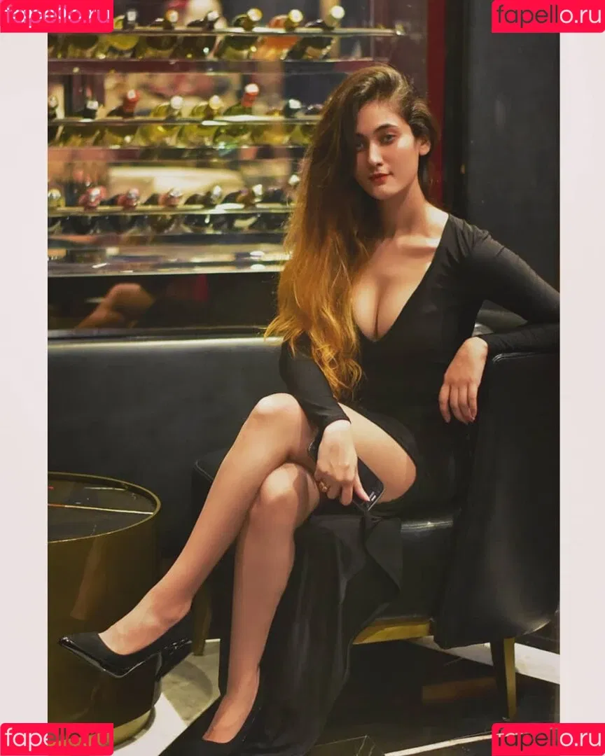 Nidhi Maheshwari Onlyfans Photo Gallery 