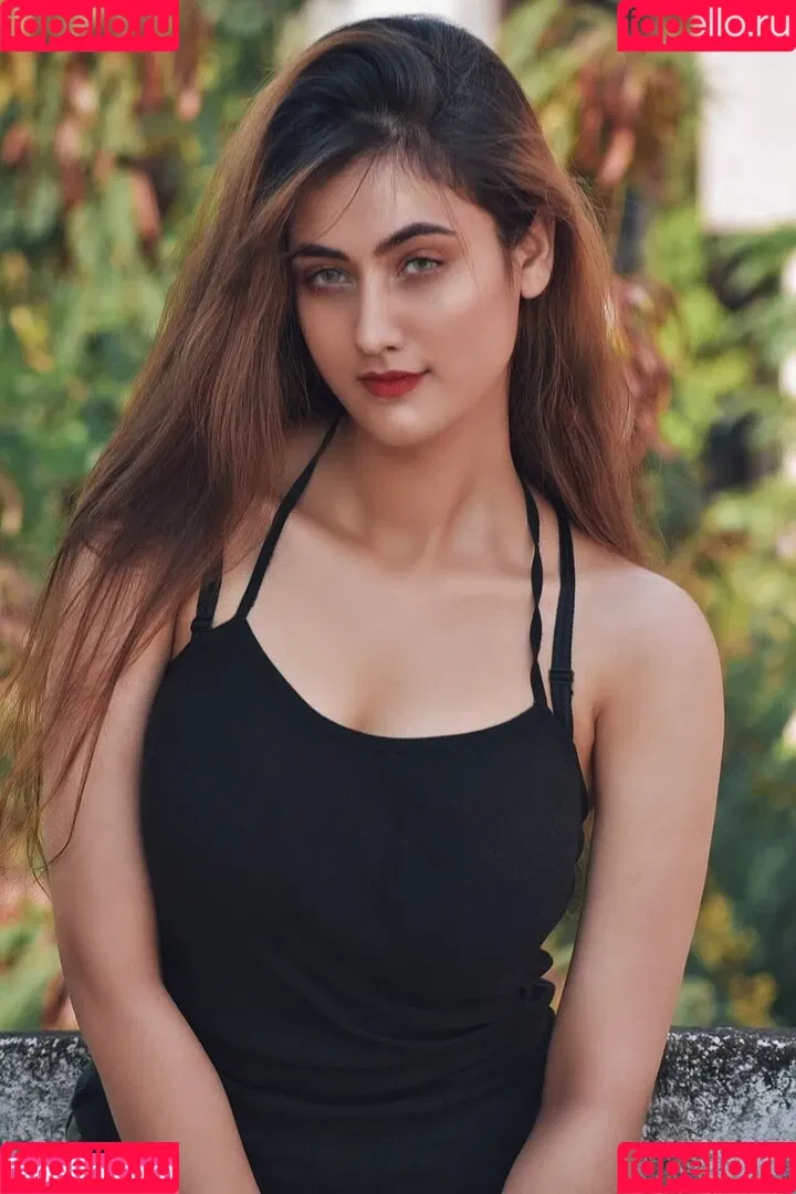 Nidhi Maheshwari Onlyfans Photo Gallery 