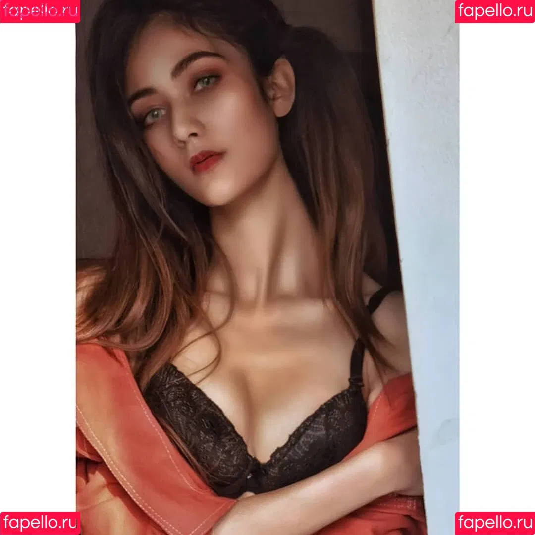 Nidhi Maheshwari Onlyfans Photo Gallery 