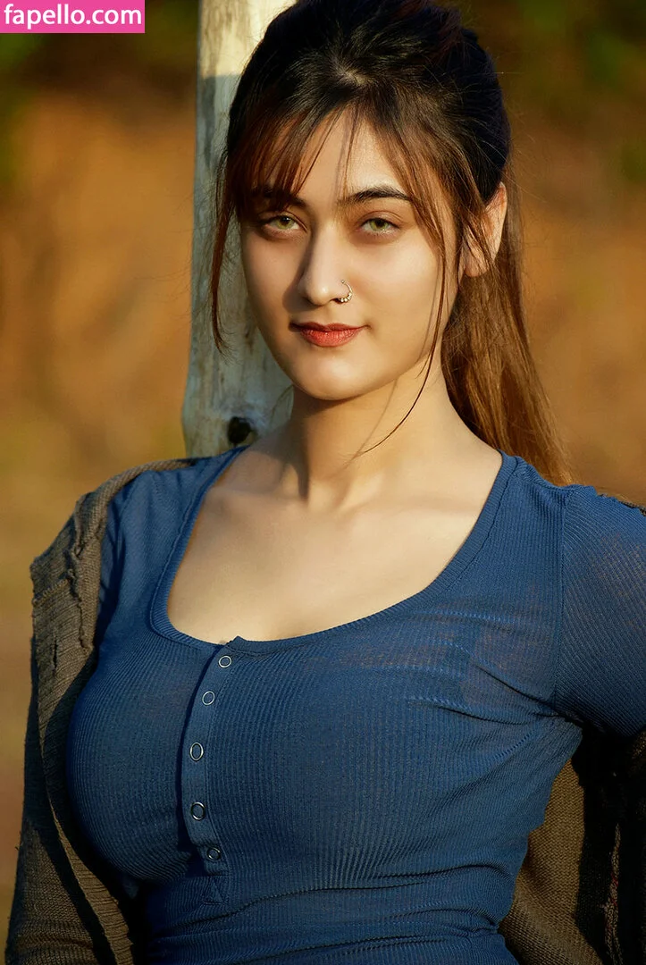 Nidhi Maheshwari Onlyfans Photo Gallery 