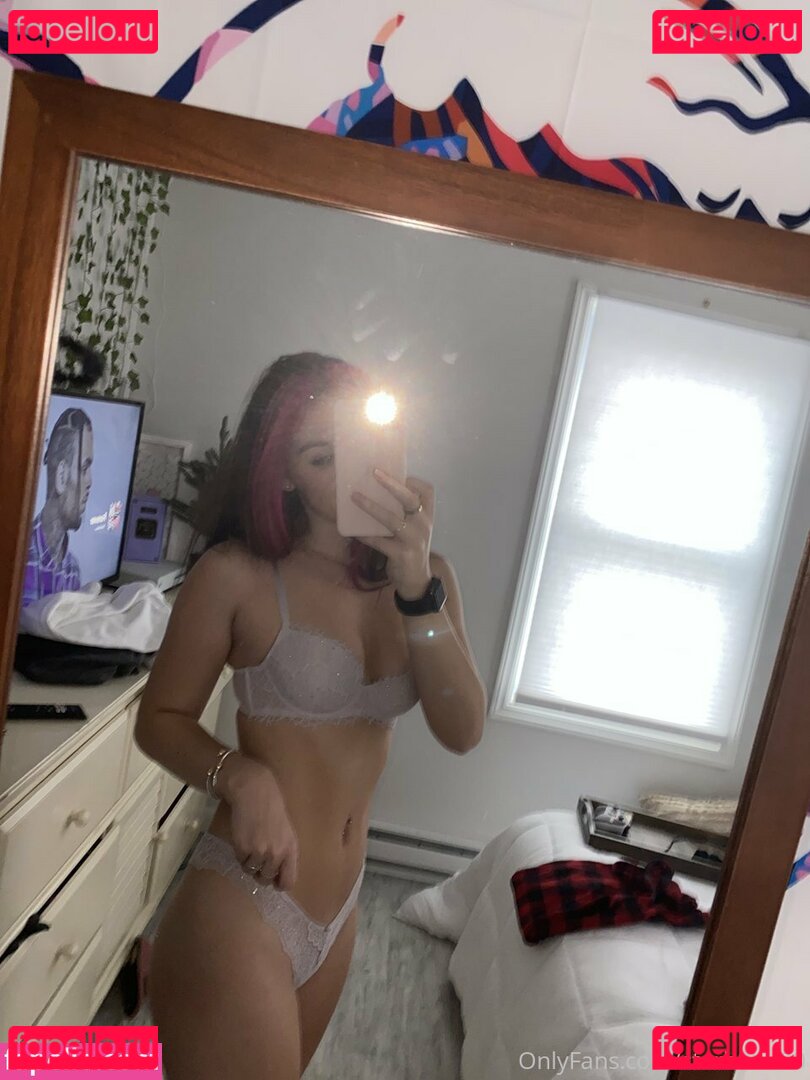 Alexis Simmons Nude Onlyfans Photo 18