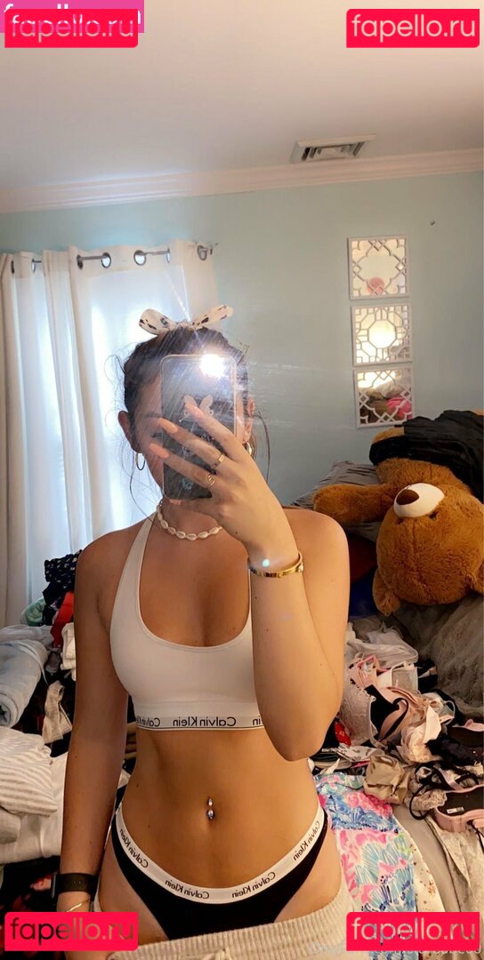 Alexis Simmons Nude Onlyfans Photo 16
