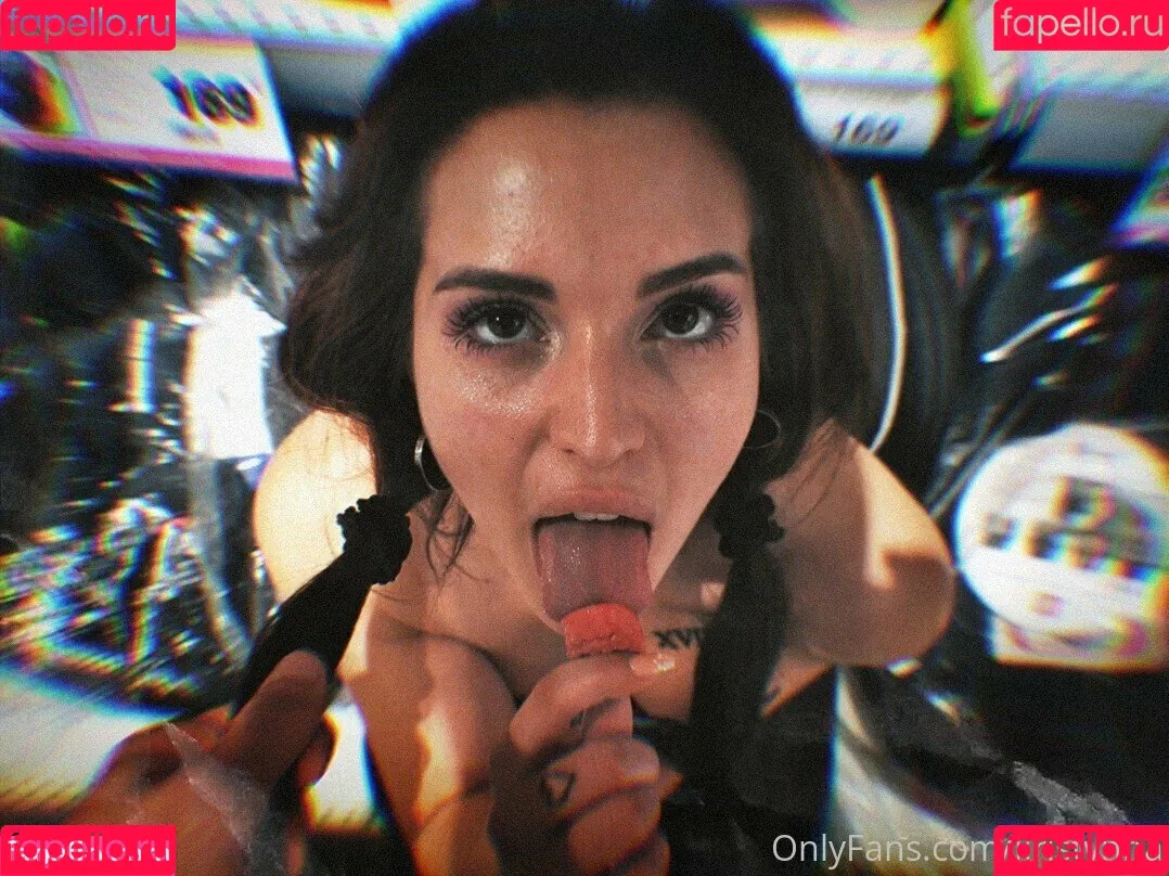 sereniakeer Onlyfans Photo Gallery 