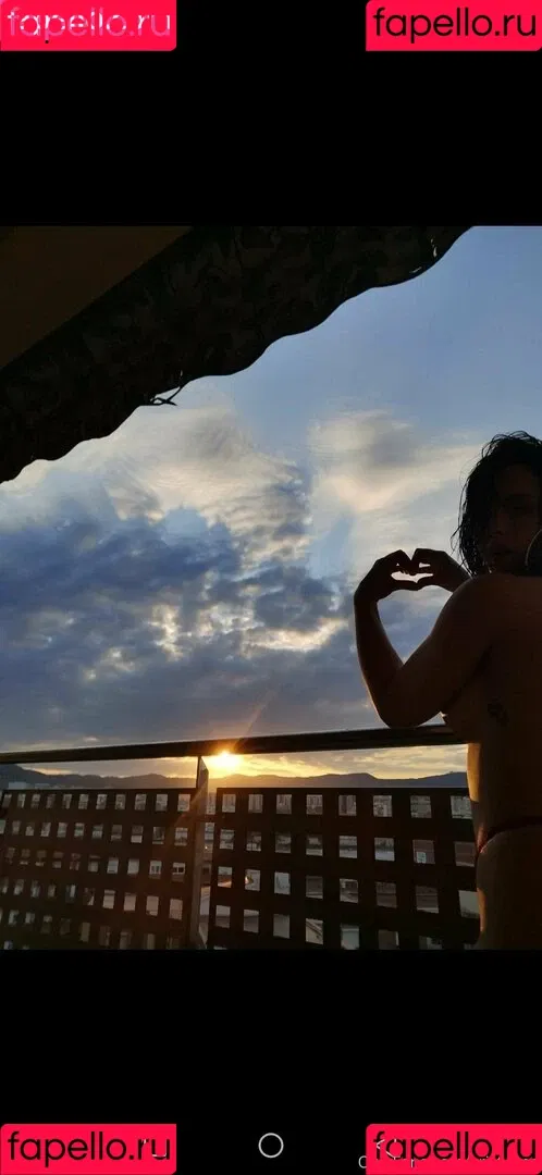 sereniakeer Onlyfans Photo Gallery 