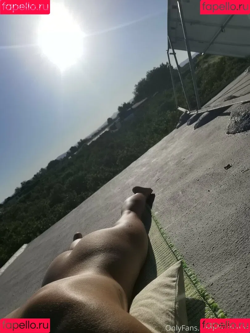 sereniakeer Onlyfans Photo Gallery 